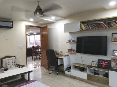 Bedroom Image of 4100 Sq.ft 5 BHK Builder Floor for sale in Shahdara New Delhi for Rs. 57500000