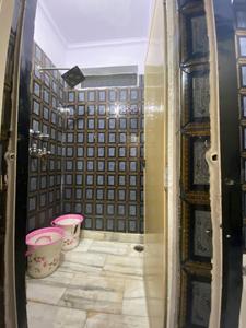 Bathroom Image of 1000 Sq.ft 2 BHK Apartment / Flat for sale in Tri Nagar New Delhi for Rs. 11000000