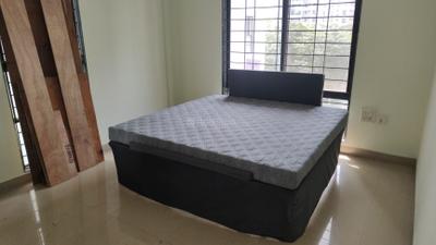 Bedroom Image of 925 Sq.ft 2 BHK Apartment / Flat for rent in Magarpatta City Iris, Magarpatta City Pune for Rs. 38000