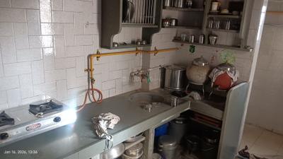 Kitchen Image of 954 Sq.ft 2 BHK Apartment / Flat for sale in Kothari Tower, Sabarmati Ahmedabad for Rs. 5000000