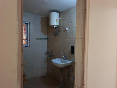 UPAVP Ganga Yamuna And Hindon Enclave Bathroom Two 4