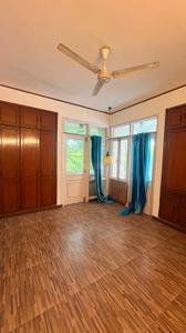 Bedroom Image of 2250 Sq.ft 2 BHK Builder Floor for rent in Vasant Vihar New Delhi for Rs. 150000