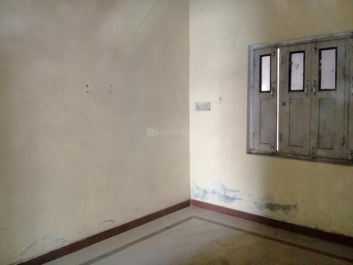 Railway 's Loading And Unloading Area Bedroom 1