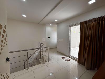 Bedroom Image of 1800 Sq.ft 3 BHK Penthouse for sale in Shyamal Park, Bhayli Vadodara for Rs. 8500000