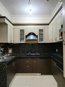 Kitchen Image of 1090 Sq.ft 2 BHK Apartment / Flat for sale in Paramount Symphony, Crossings Republik Ghaziabad for Rs. 10000000