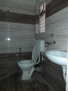 Bathroom Image of 916 Sq.ft 3 BHK Apartment / Flat for sale in Magnolia Nakshatra Phase 2, Barasat Kolkata for Rs. 2550000