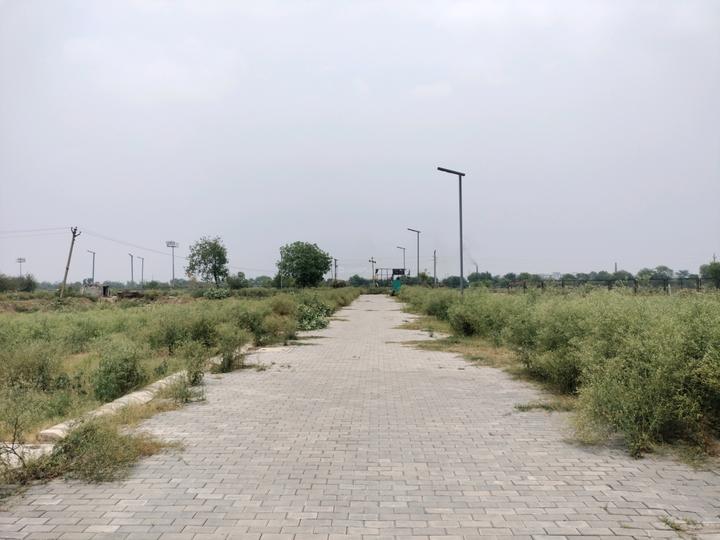 Adore Smart City Main Image 1