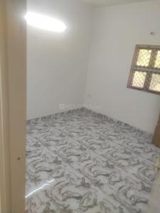 Bedroom Image of 800 Sq.ft 2.5 BHK Builder Floor for rent in Sector 40 Noida for Rs. 31000