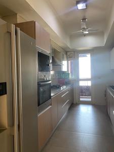 Kitchen Image of 1982 Sq.ft 3 BHK Apartment / Flat for sale in DLF Park Place, Sector 54 Gurgaon for Rs. 66000000