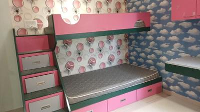 Bedroom Image of 2115 Sq.ft 3 BHK Apartment / Flat for rent in Devnandan Heights, Chandkheda Ahmedabad for Rs. 40000