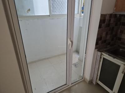 Kitchen Image of 1261 Sq.ft 3 BHK Apartment / Flat for rent in Prateek Grand City, Siddharth Vihar Ghaziabad for Rs. 33000