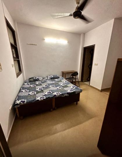 Kutub Golf Course, Lado Sarai Bedroom 1