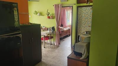 Living Room Image of 730 Sq.ft 2 BHK Builder Floor for sale in Aurobindo Park Kolkata for Rs. 2200000