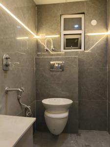 Common Bathroom Image of 700 Sq.ft 1.5 BHK Apartment / Flat for sale in Trinity High Street North Avenue, Noida Extension Greater Noida for Rs. 3900000