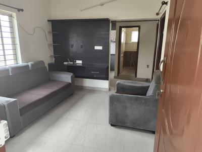 Living Room Image of 900 Sq.ft 2 BHK Builder Floor for rent in New Tippasandra Bengaluru for Rs. 25000