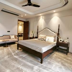 Bedroom Image of 1350 Sq.ft 3 BHK Builder Floor for sale in Naraina New Delhi for Rs. 27800000