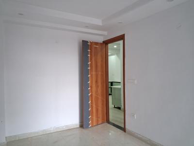 Bedroom Image of 1900 Sq.ft 4 BHK Apartment / Flat for sale in Malik Hindustan Apartment, Sector 104 Noida for Rs. 8100000