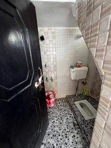 Bathroom Image of 900 Sq.ft 2 BHK Independent House for sale in Sarojini Nagar Lucknow for Rs. 3800000
