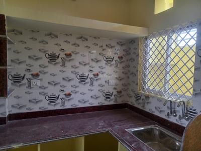 Kitchen Image of 600 Sq.ft 2 BHK Independent House for rent in Windsor Palms Phase 1, Kolar Road Bhopal for Rs. 7500