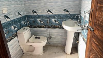 Image of 1250 Sq.ft 3 BHK Apartment / Flat for sale in Asola, New Delhi for Rs. 5500000