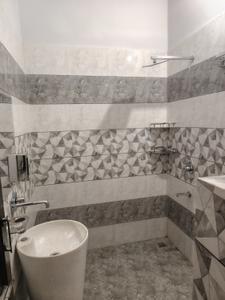 Bathroom Image of 1300 Sq.ft 2 BHK Builder Floor for rent in Dugri Ludhiana for Rs. 12000