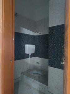 Common Bathroom Image of 750 Sq.ft 2 BHK Builder Floor for sale in DLF Ankur Vihar Ghaziabad for Rs. 2380503