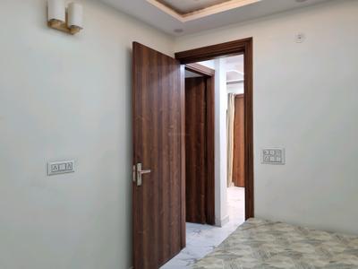 Bedroom Image of 810 Sq.ft 3 BHK Apartment / Flat for sale in Dwarka Mor New Delhi for Rs. 5500000