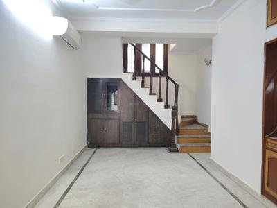 Dining Area Image of 2600 Sq.ft 4 BHK Apartment / Flat for sale in Vasant Kunj New Delhi for Rs. 45000000