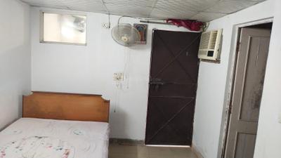 Bedroom Image of 450 Sq.ft 1 RK Apartment / Flat for rent in Sector 11 Dwarka New Delhi for Rs. 12000