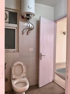 Common Bathroom Image of 2400 Sq.ft 4 BHK Apartment / Flat for sale in Tulip Purple, Sector 69 Gurgaon for Rs. 28800000