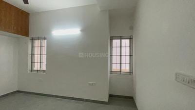 Bedroom Image of 1900 Sq.ft 3 BHK Apartment / Flat for rent in Velachery Chennai for Rs. 48000