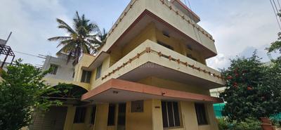 Image of 2000 Sq.ft 2 BHK Independent House for sale in Kuvempunagar, Mysore for Rs. 30000000