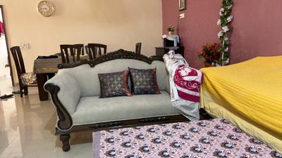 Living Room Image of 1750 Sq.ft 3 BHK Apartment / Flat for sale in Maya Garden Phase 3, Bishanpura Zirakpur for Rs. 7000000