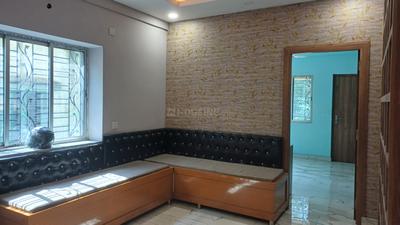 Bedroom Image of 1300 Sq.ft 3 BHK Apartment / Flat for rent in Keshtopur Kolkata for Rs. 25000