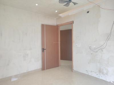 Bedroom Image of 1350 Sq.ft 4 BHK Apartment / Flat for sale in Sultanpur New Delhi for Rs. 13000000