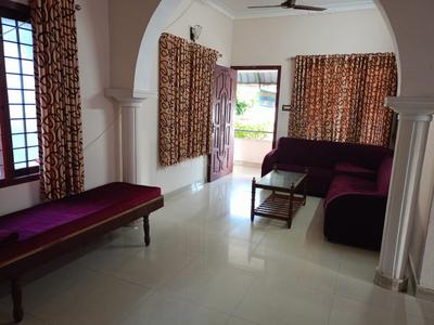 Living Room Image of 1350 Sq.ft 2 BHK Builder Floor for rent in Maradu Kochi for Rs. 25000