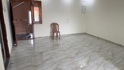 Living Room Image of 851 Sq.ft 2 BHK Apartment / Flat for rent in Iyyappanthangal Chennai for Rs. 25000