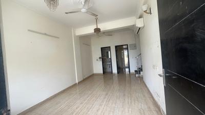 Living Room Image of 1690 Sq.ft 3.5 BHK Villa for sale in Amrapali Dream Valley, Noida Extension Greater Noida for Rs. 20000000