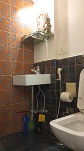 Image of 1250 Sq.ft 2 BHK Apartment / Flat for rent in Colaba, Mumbai for Rs. 275000