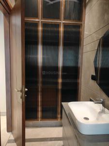 Bathroom Image of 2500 Sq.ft 3.5 BHK Builder Floor for sale in Navjeevan Vihar New Delhi for Rs. 65000000