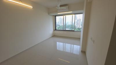Living Room Image of 700 Sq.ft 2 BHK Apartment / Flat for sale in Matunga West Mumbai for Rs. 35000000