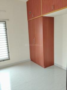 Bedroom Image of 1500 Sq.ft 3 BHK Apartment / Flat for rent in Adambakkam Chennai for Rs. 40000
