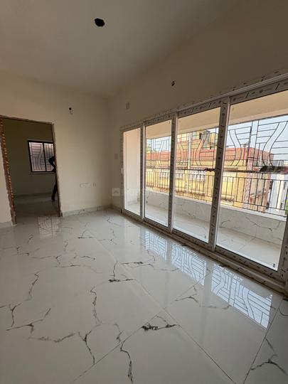 UST 264 Parnasree Pally Road No IV Main Image 1