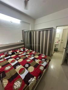 Bedroom Image of 650 Sq.ft 1 BHK Apartment / Flat for rent in Adani Pratham Phase 2, Vaishno Devi Circle Ahmedabad for Rs. 21000