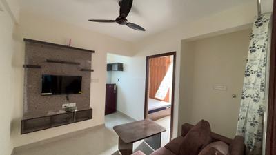 Living Room Image of 450 Sq.ft 1 BHK Apartment / Flat for rent in Bommanahalli Bengaluru for Rs. 25000