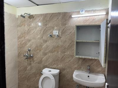 Image of 945 Sq.ft 2.5 BHK Apartment / Flat for rent in NBCC Golf Homes, Noida Extension, Greater Noida for Rs. 18000