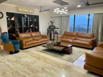Hall Image of 4315 Sq.ft 4 BHK Apartment / Flat for sale in Iscon Platinum, Bopal Ahmedabad for Rs. 40000000