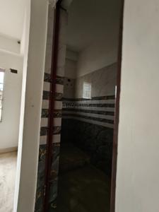 Bathroom Image of 1285 Sq.ft 3 BHK Apartment / Flat for sale in Chinar Park Kolkata for Rs. 5800000