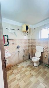 Bathroom Image of 1450 Sq.ft 3 BHK Apartment / Flat for sale in Saraidhella Dhanbad for Rs. 5600000