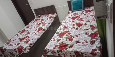 Bedroom Image of Manthan pg in Sector 63, Noida